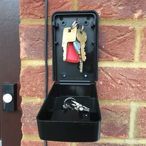 Wall Mounted Lock Box with Combination 